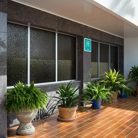 Foners (adults Only) 酒店