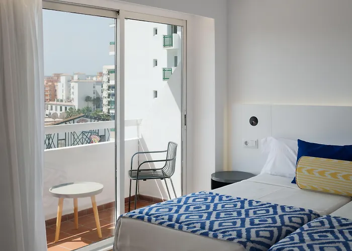 Foners (adults Only) 3*