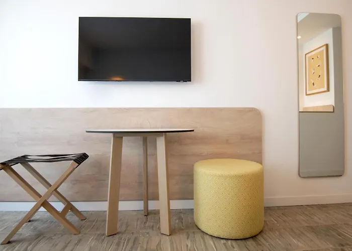 מלון Foners (adults Only)